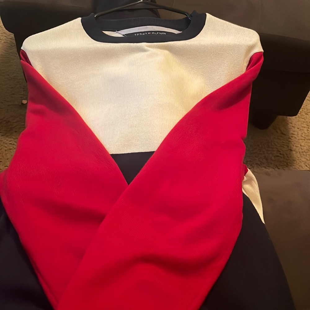 Tommy 4 Sell